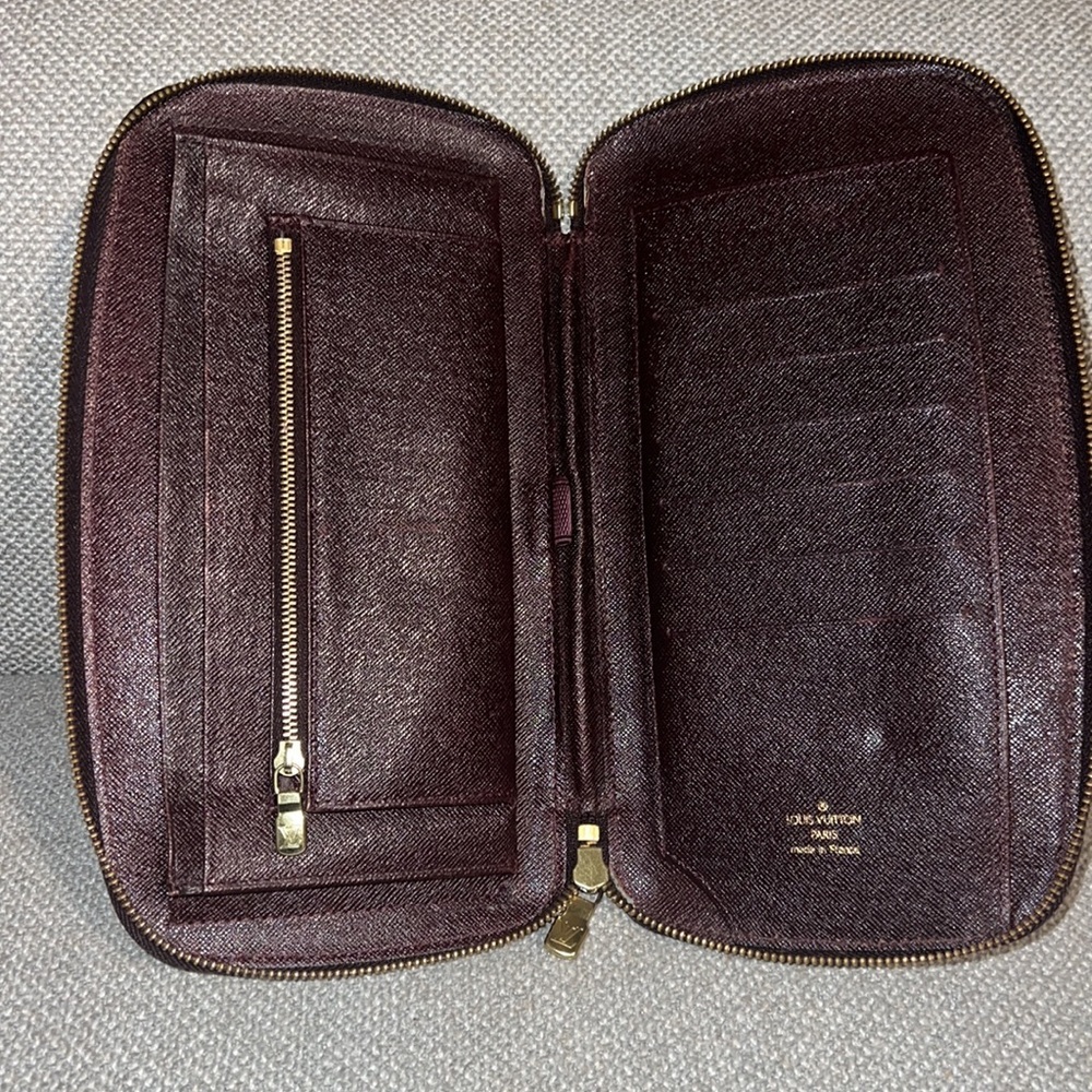 Louis Vuitton Authentic Atoll Organizer MI0048 - Picture 8 of 16